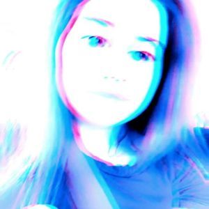 Meet your Posher, Karlie